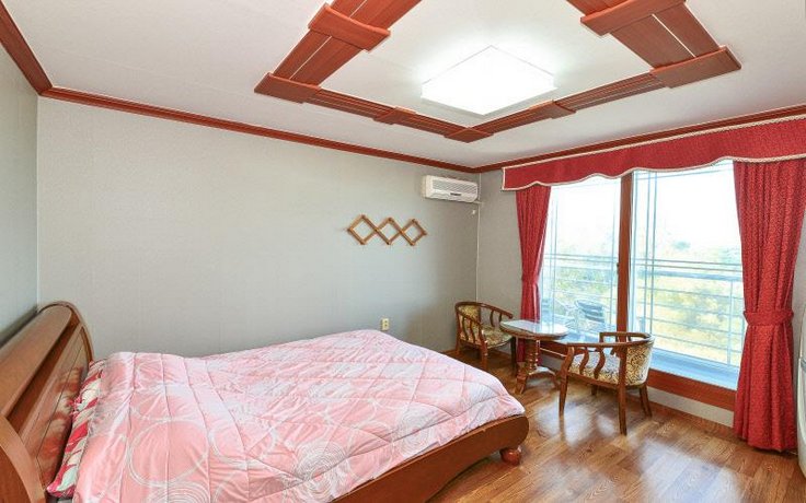 Sun Rising House