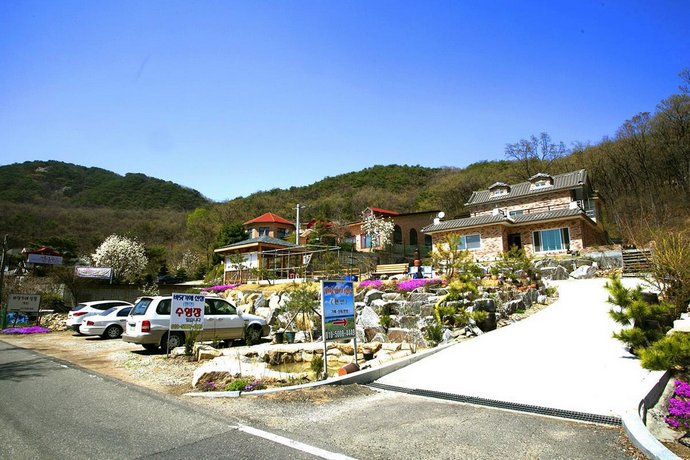Ganghwa Seaside Villa Pension