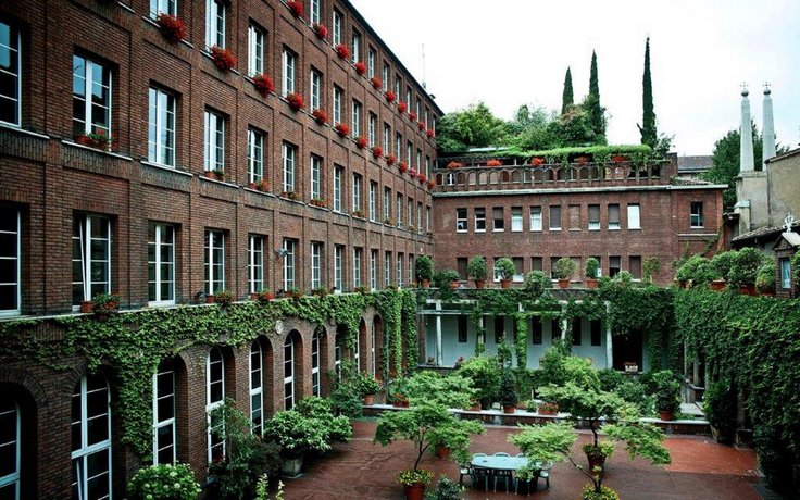 New Generation Hostel Milan Center Palazzo Dugnani Italy thumbnail
