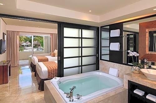 Family Concierge at Paradisus La Esmeralda