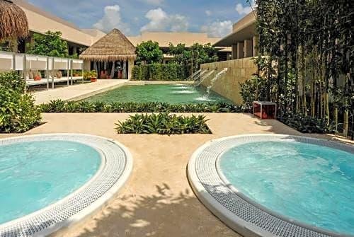 Family Concierge at Paradisus La Esmeralda
