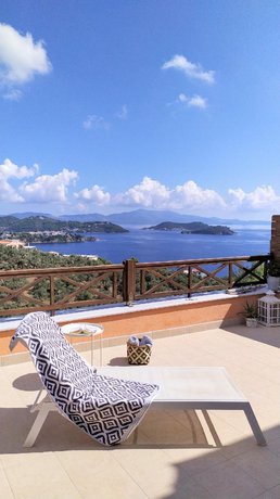 2b Luxurious Villa Io With Private Pool And Stunningt Sea Views