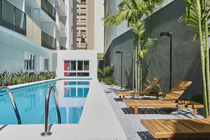 Uotel Downtown Luz