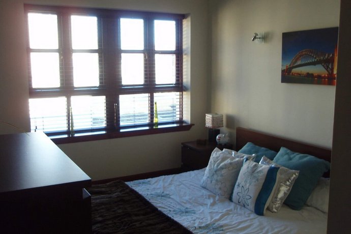 2 Bedroom Home By Leiths Shore