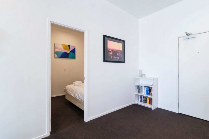 Modern CBD Auckland Apartment