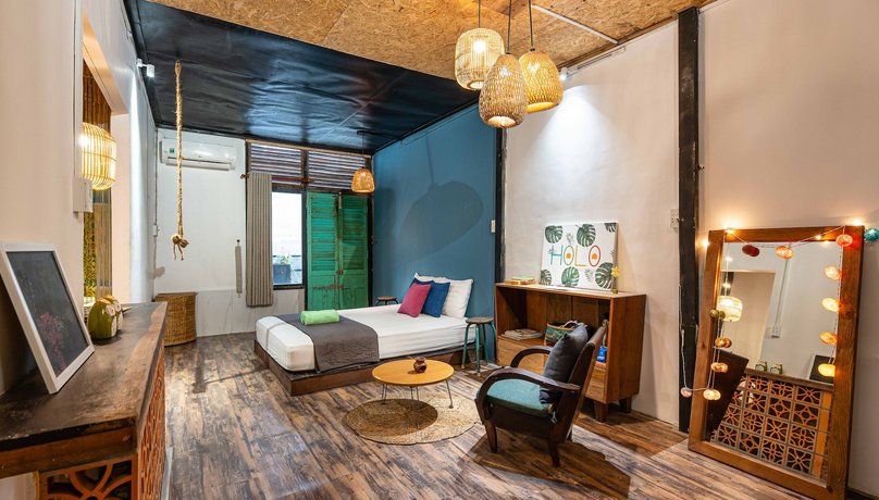 HoLo Opera Saigon - Serviced Homestay