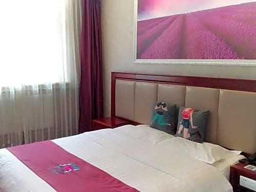 Pai Hotel Xian Sanqiao Subway Station Wanxiang City