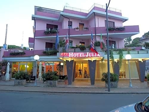 Hotel Julia Comacchio