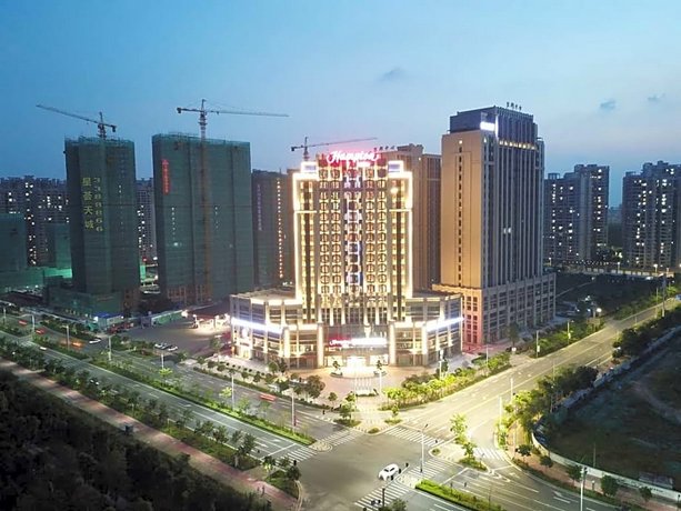 Hampton by Hilton Qingyuan Fengcheng