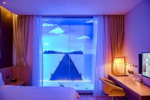 IU Hotel Chongqing Rongchang High Speed Railway Station Branch