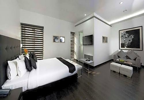 Sapphire Suites Kolkata