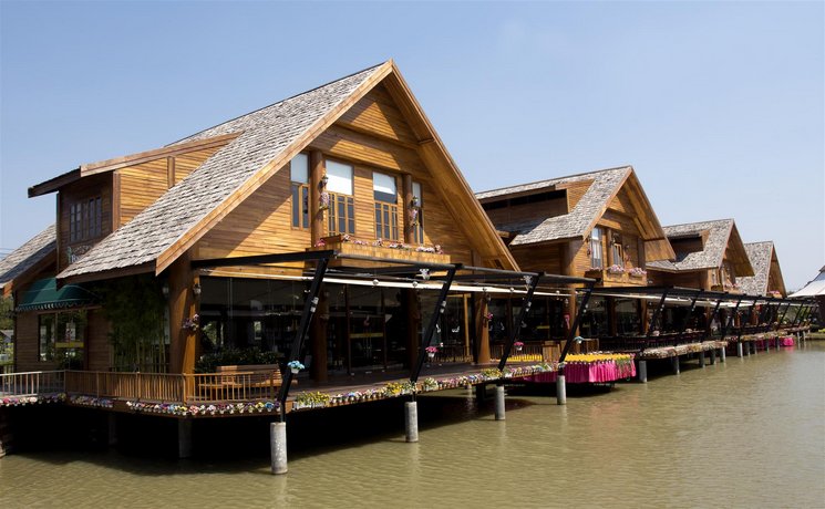 Venetian Signature Resort Pattaya