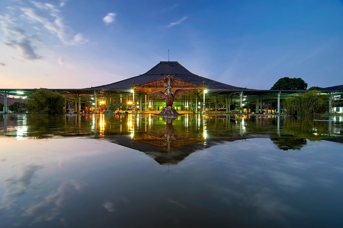 Multazam Hotel Solo