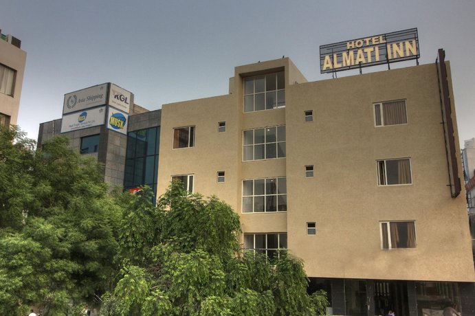 Hotel Almati Inn