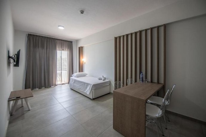 Narcissos ApartHotel