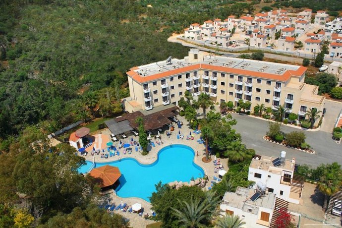 Narcissos ApartHotel