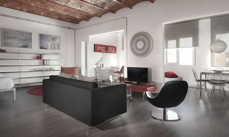 Enjoybcn Coliseum Apartments