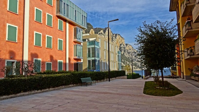 Holideal Campione Ora