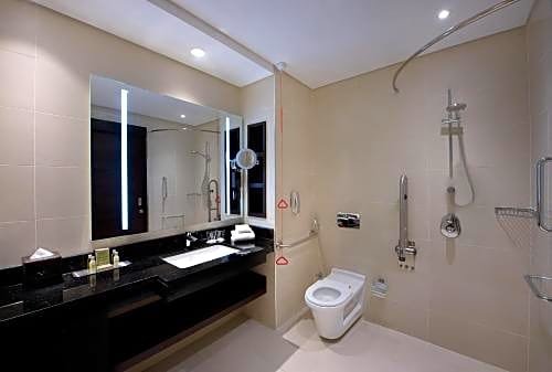 Doubletree By Hilton Doha - Al Sadd