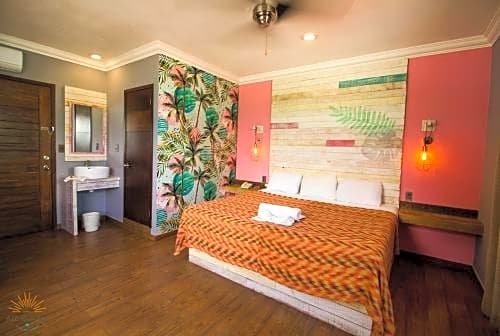 All Riviera Resort - Beach Front