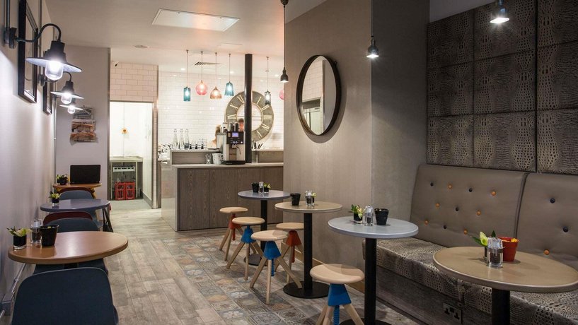 The Z Hotel City