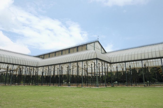 Raj Residency