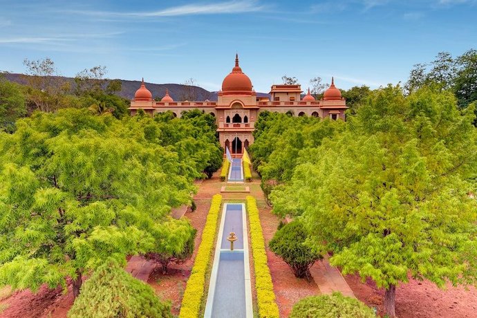 WelcomHeritage Shivavilas Palace HAMPI