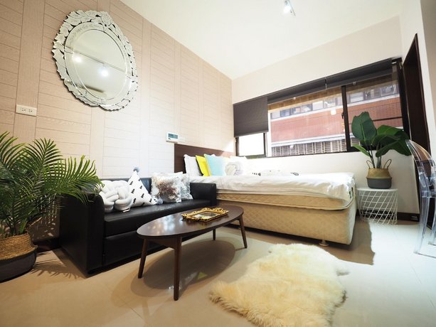 Downtown Center Designer Suite