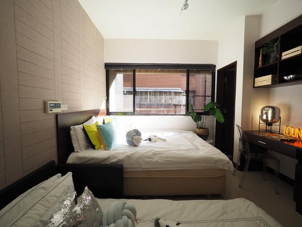 Downtown Center Designer Suite