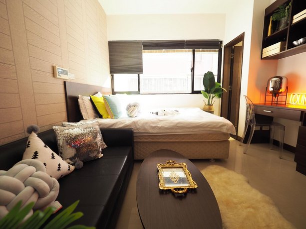 Downtown Center Designer Suite