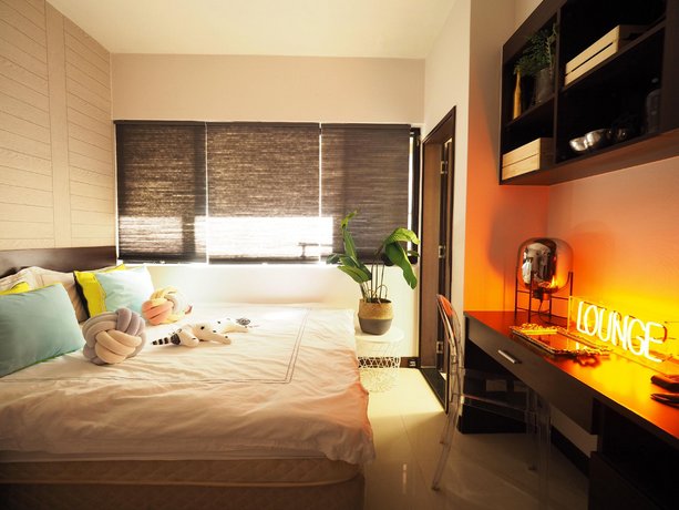 Downtown Center Designer Suite