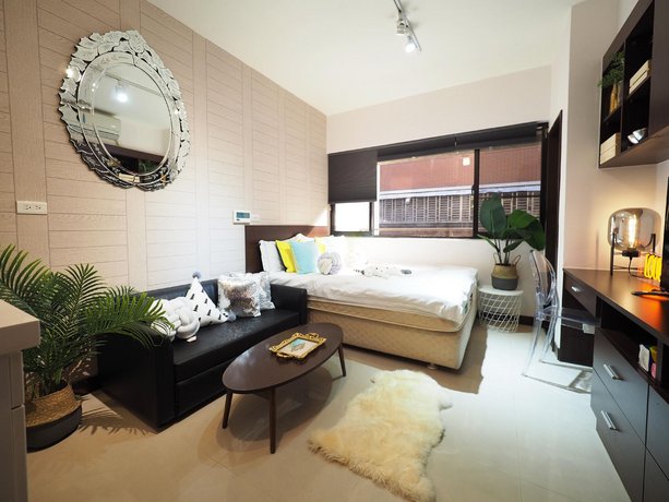 Downtown Center Designer Suite