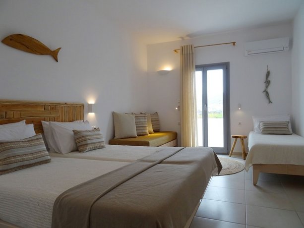 Paros Bay