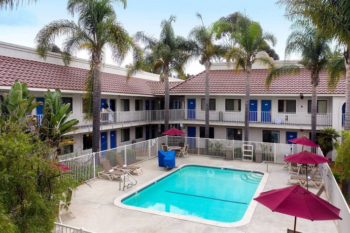 Motel 6 Santa Maria