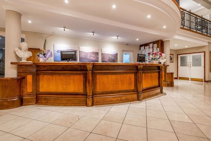 Hotel Woodstock Ennis