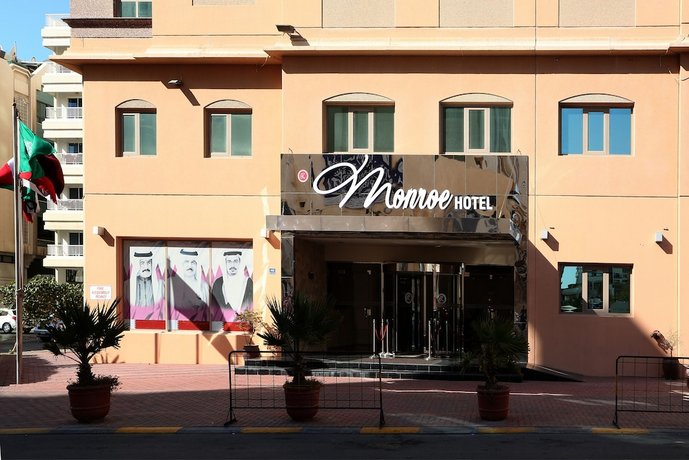 Monroe Hotel & Suites