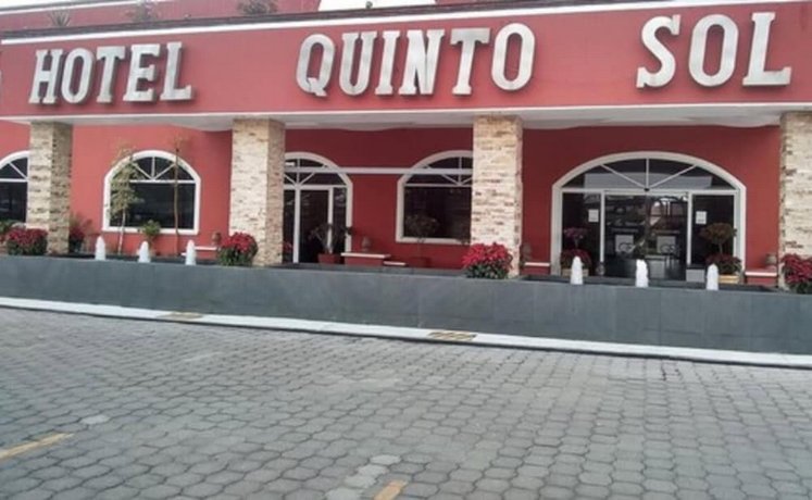 Hotel Quinto Sol