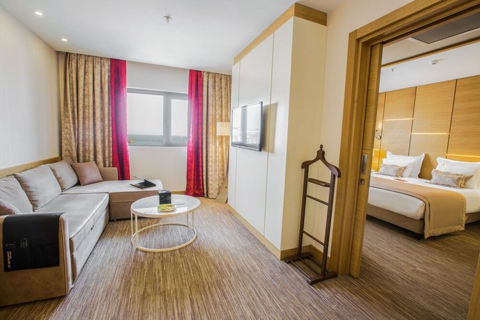 Kuhla Boutique Suite Hotel