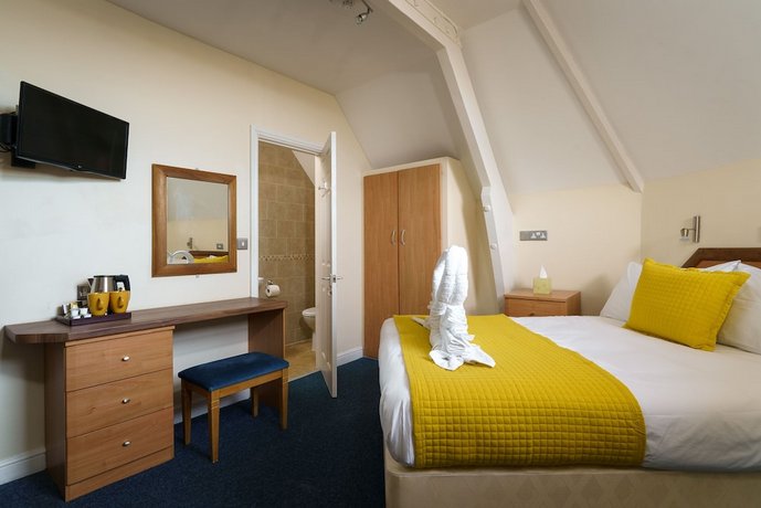 St Andrews Hotel