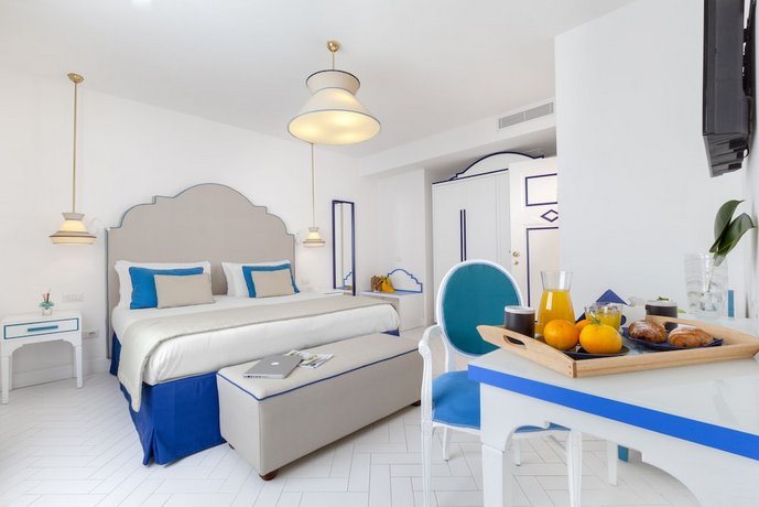 Mar Hotel Alimuri