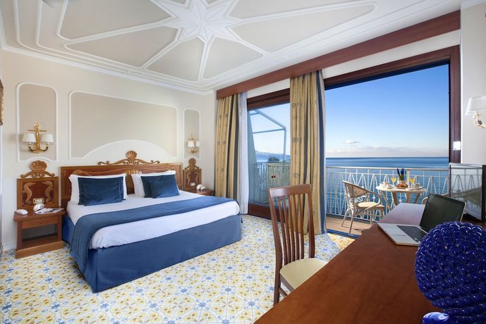 Mar Hotel Alimuri