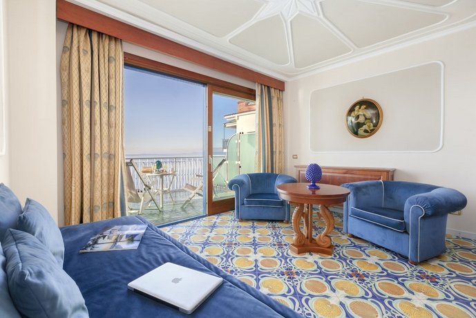 Mar Hotel Alimuri