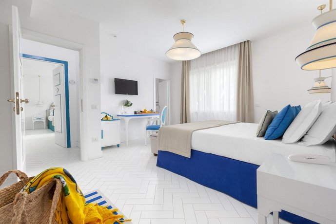Mar Hotel Alimuri