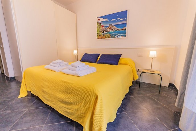 Baia Blu RTA Residence