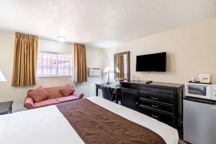 Americas Best Value Inn and Suites Flagstaff