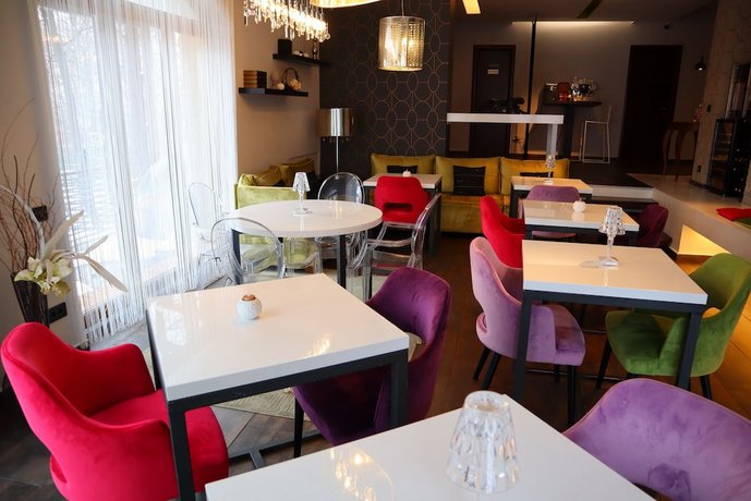 Chambers'n Charm Boutique Hotel