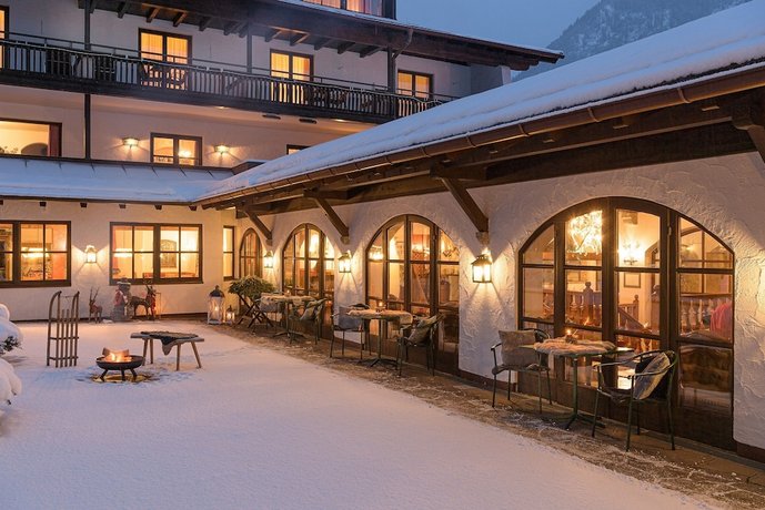 Johannesbad Hotel St Georg