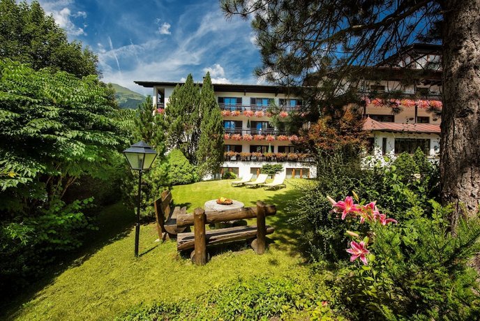 Johannesbad Hotel St Georg