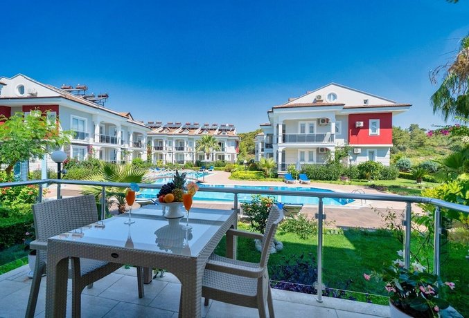 Sea Heaven Legend Apartments