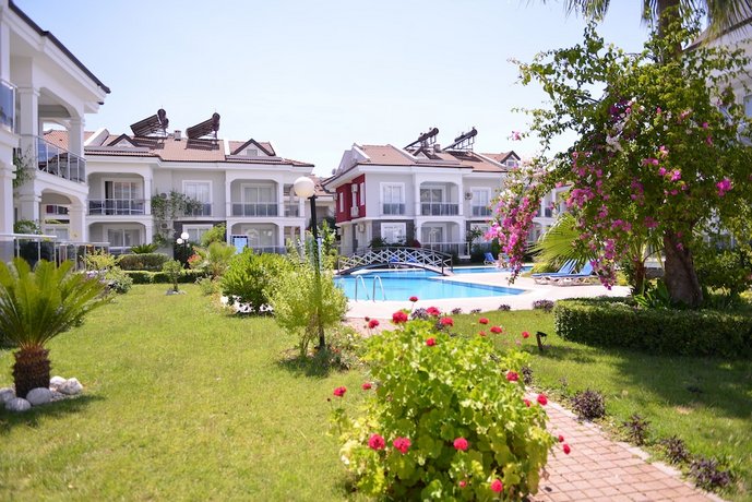 Sea Heaven Legend Apartments